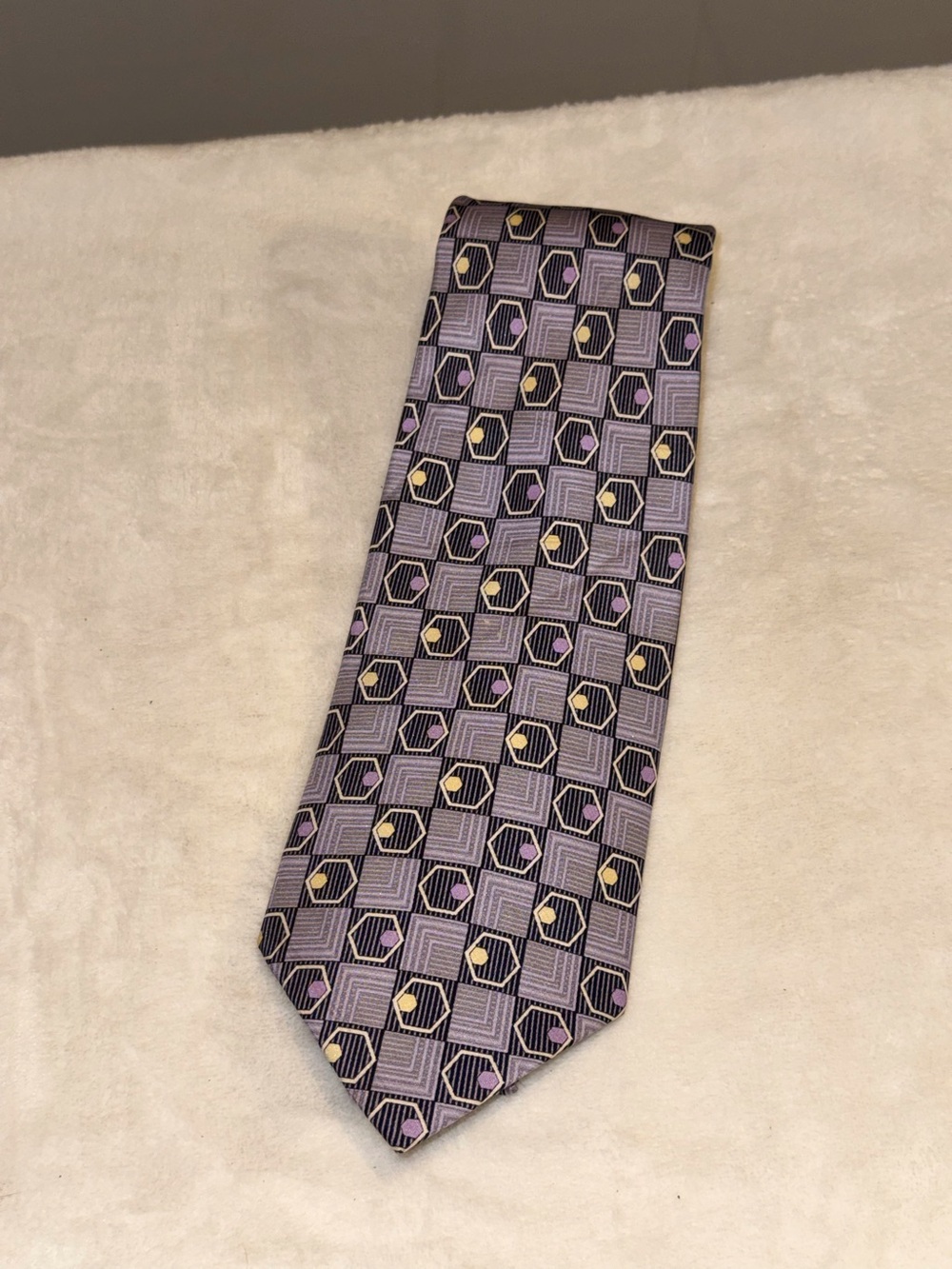 Carlos  Devenezia Men's Classic Geometric Purple Tie